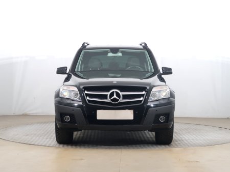 Mercedes-Benz GLK, 2008 - pohled č. 2