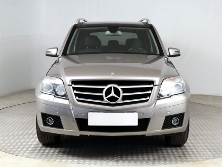 Mercedes-Benz GLK, 2009 - pohled č. 2