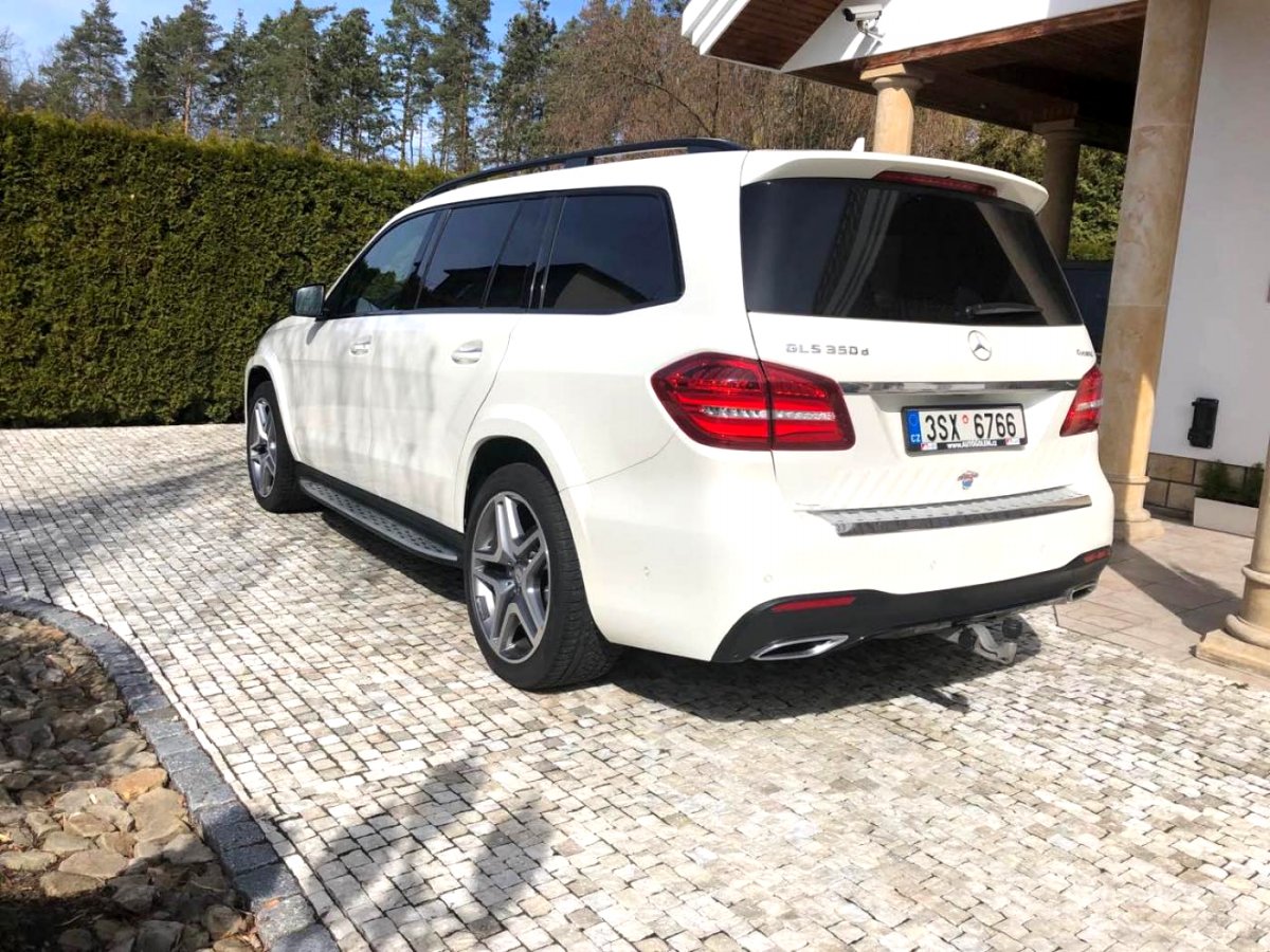 Mercedes-Benz GLS, 2017 - pohled č. 3