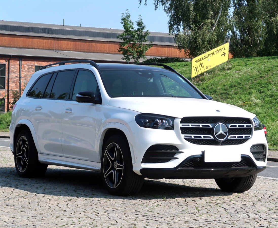 Mercedes-Benz GLS, 2023 - celkový pohled