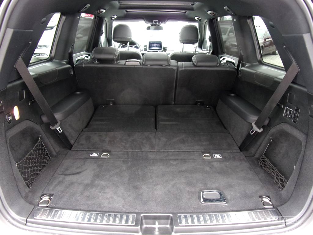 Mercedes-Benz GLS, 2016 - pohled č. 12