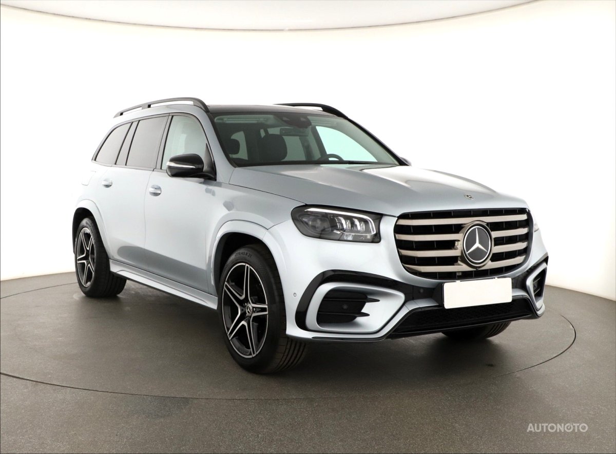 Mercedes-Benz GLS, 2024 - celkový pohled