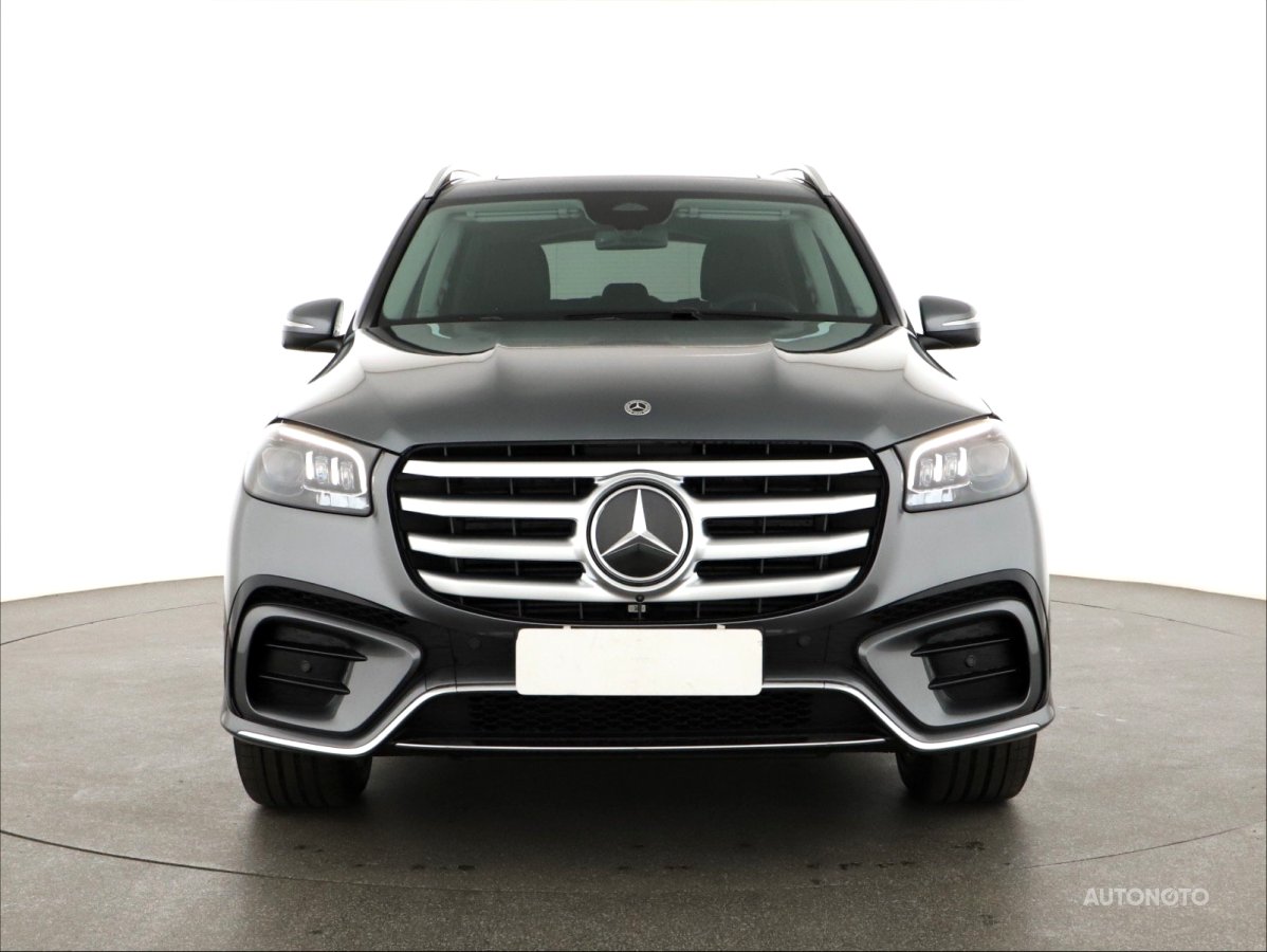 Mercedes-Benz GLS, 2024 - pohled č. 2