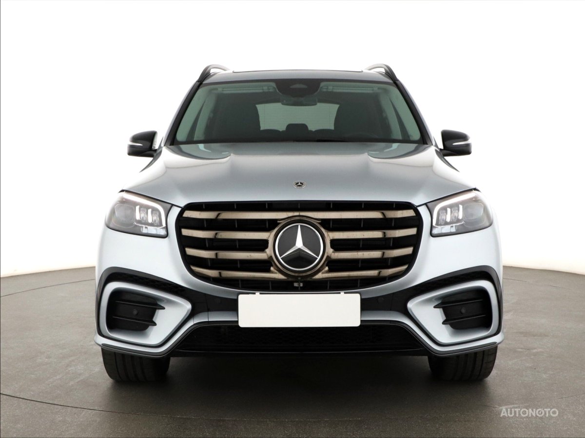 Mercedes-Benz GLS, 2024 - pohled č. 2