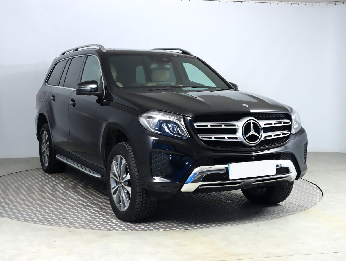 Mercedes-Benz GLS, 2017 - celkový pohled