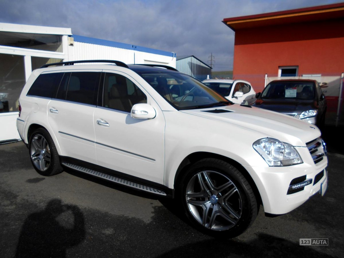 Mercedes-Benz GL, 2007 - celkový pohled