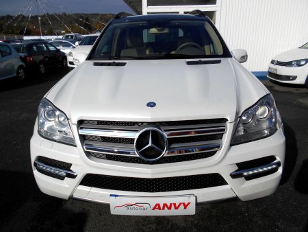 Mercedes-Benz GL, 2007 - pohled č. 3