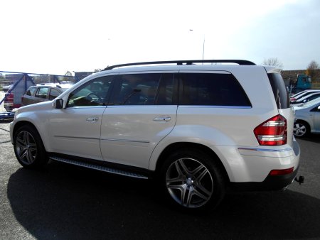 Mercedes-Benz GL, 2007 - pohled č. 9