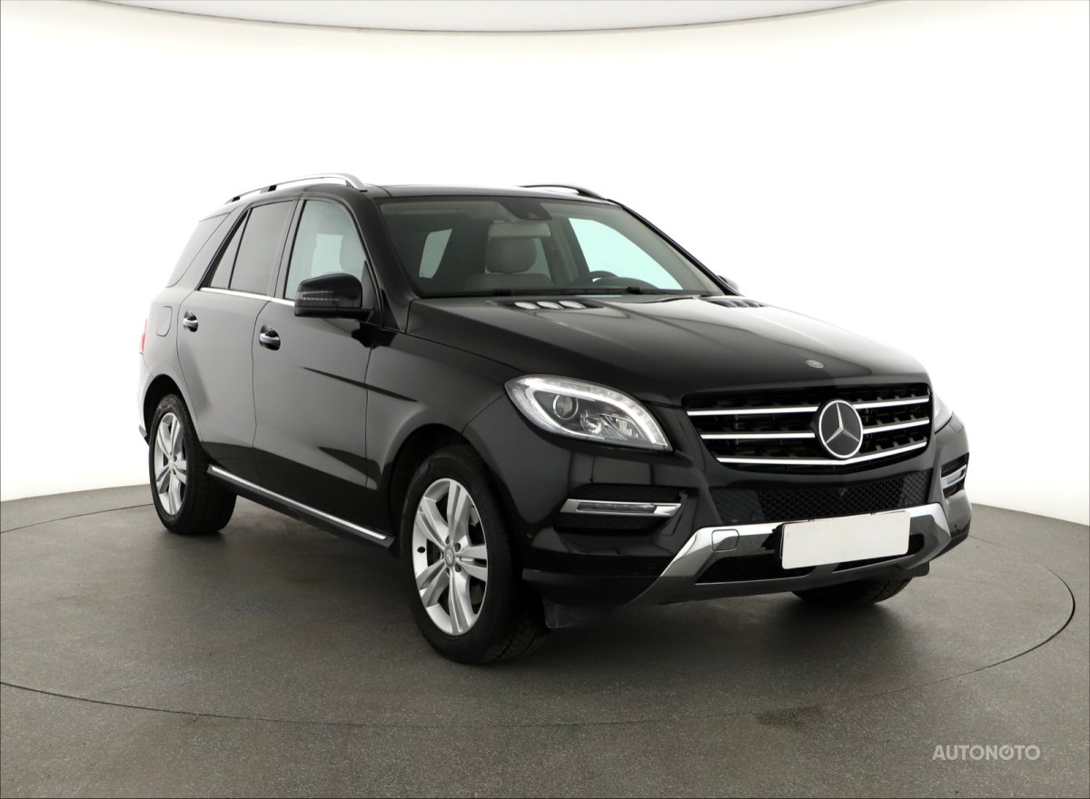 Mercedes-Benz ML, 2014 - celkový pohled