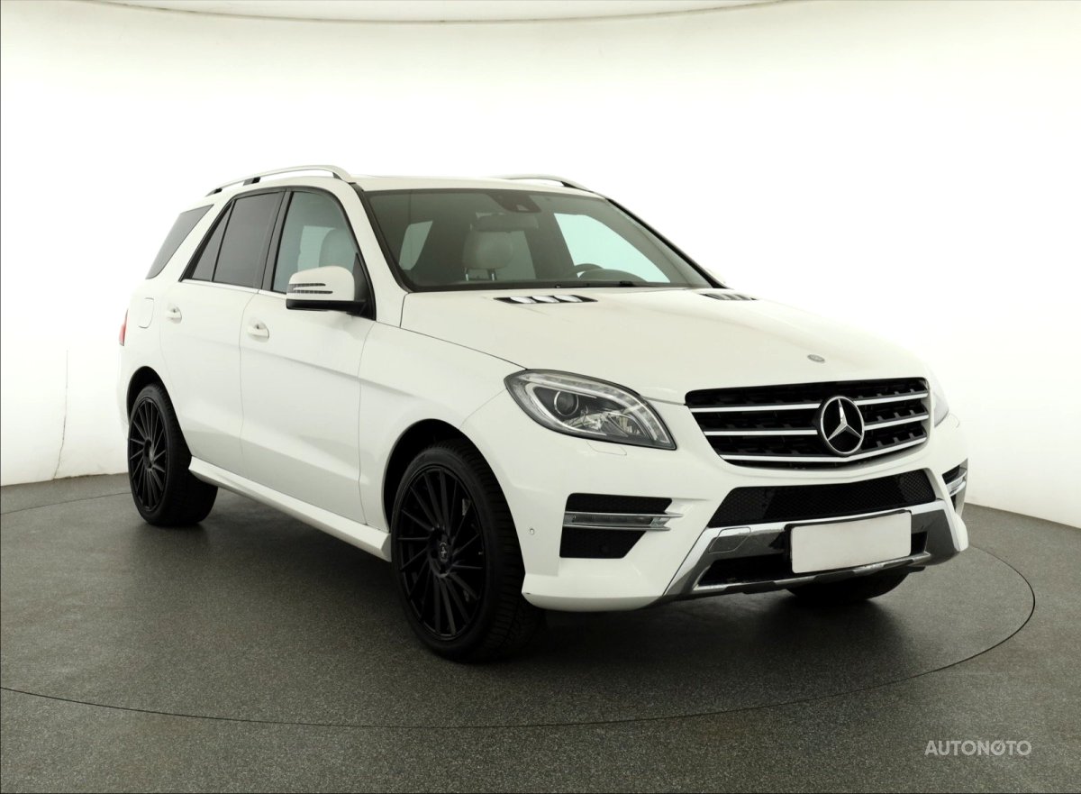 Mercedes-Benz ML, 2014 - celkový pohled
