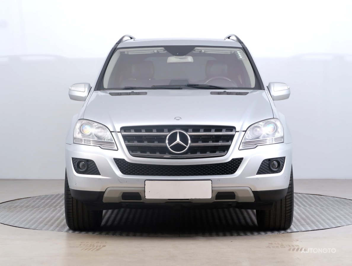 Mercedes-Benz ML, 2008 - pohled č. 2