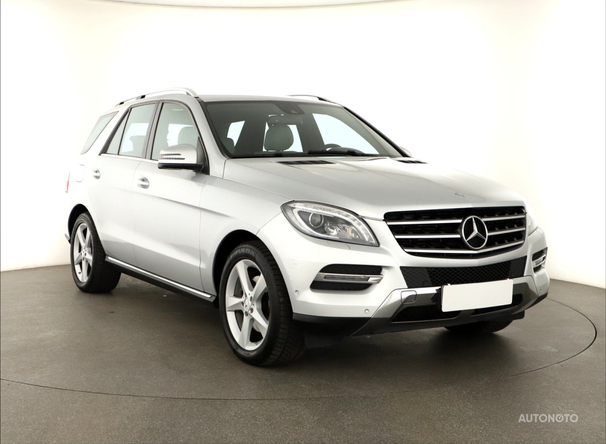 Mercedes-Benz ML, 2014 - celkový pohled