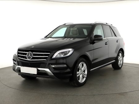 Mercedes-Benz ML, 2014 - pohled č. 3