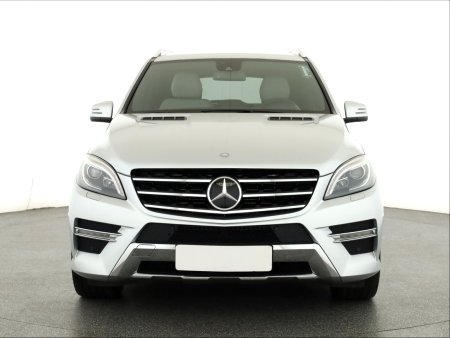 Mercedes-Benz ML, 2013 - pohled č. 2
