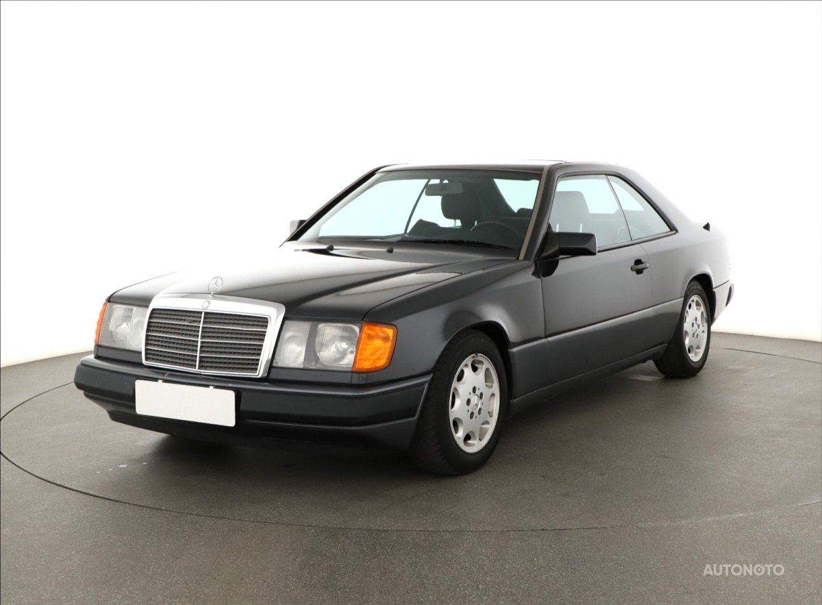 Mercedes-Benz Ostatní, 1989 - pohled č. 3