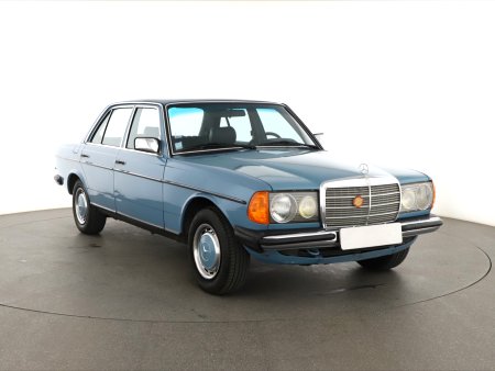 Mercedes-Benz Ostatní, 1982