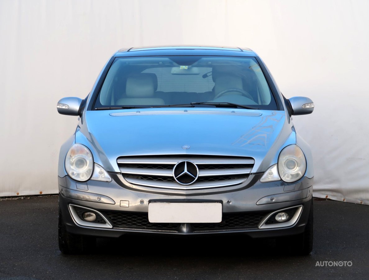 Mercedes-Benz R, 2006 - pohled č. 2