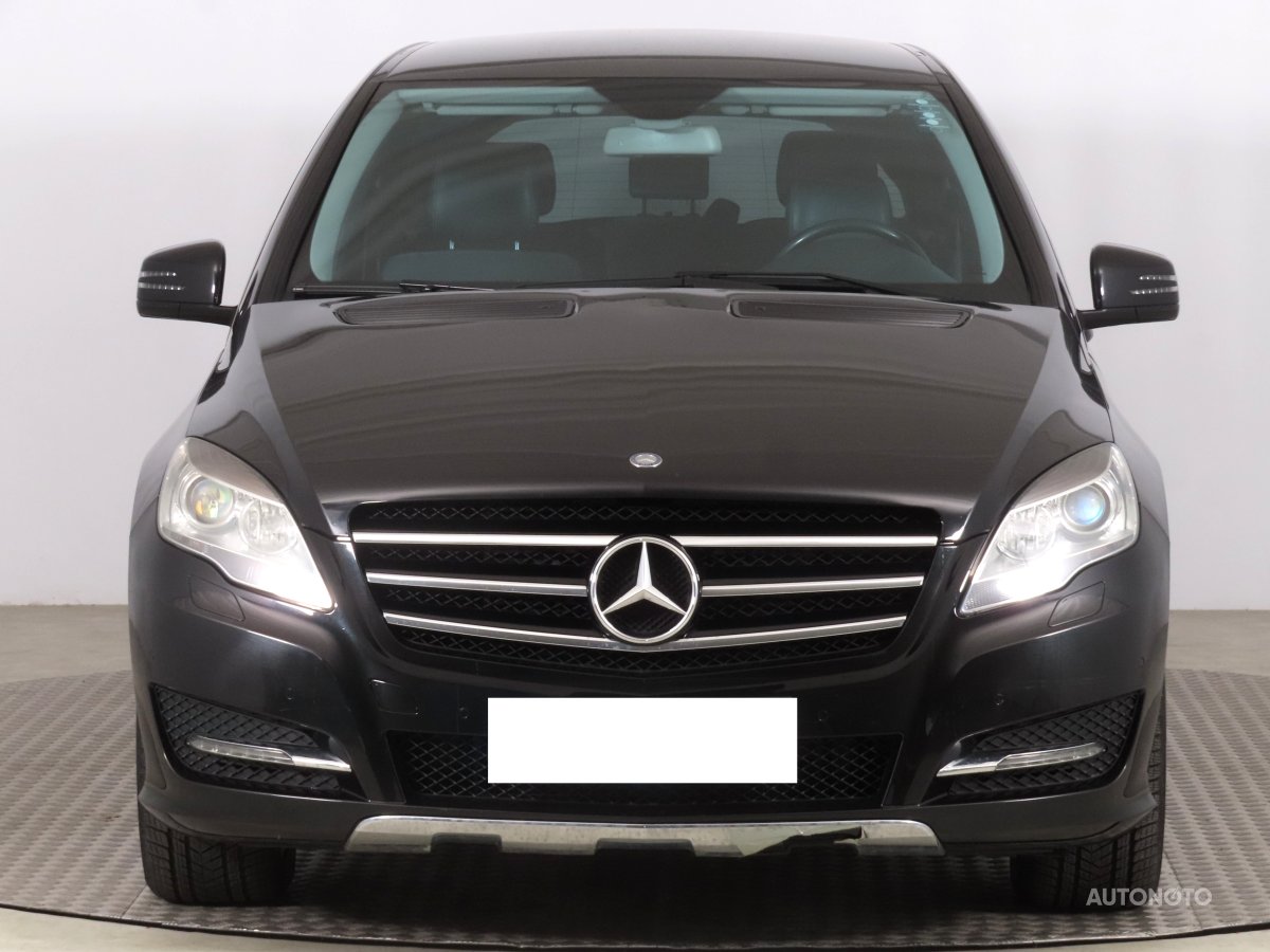 Mercedes-Benz R, 2012 - pohled č. 2
