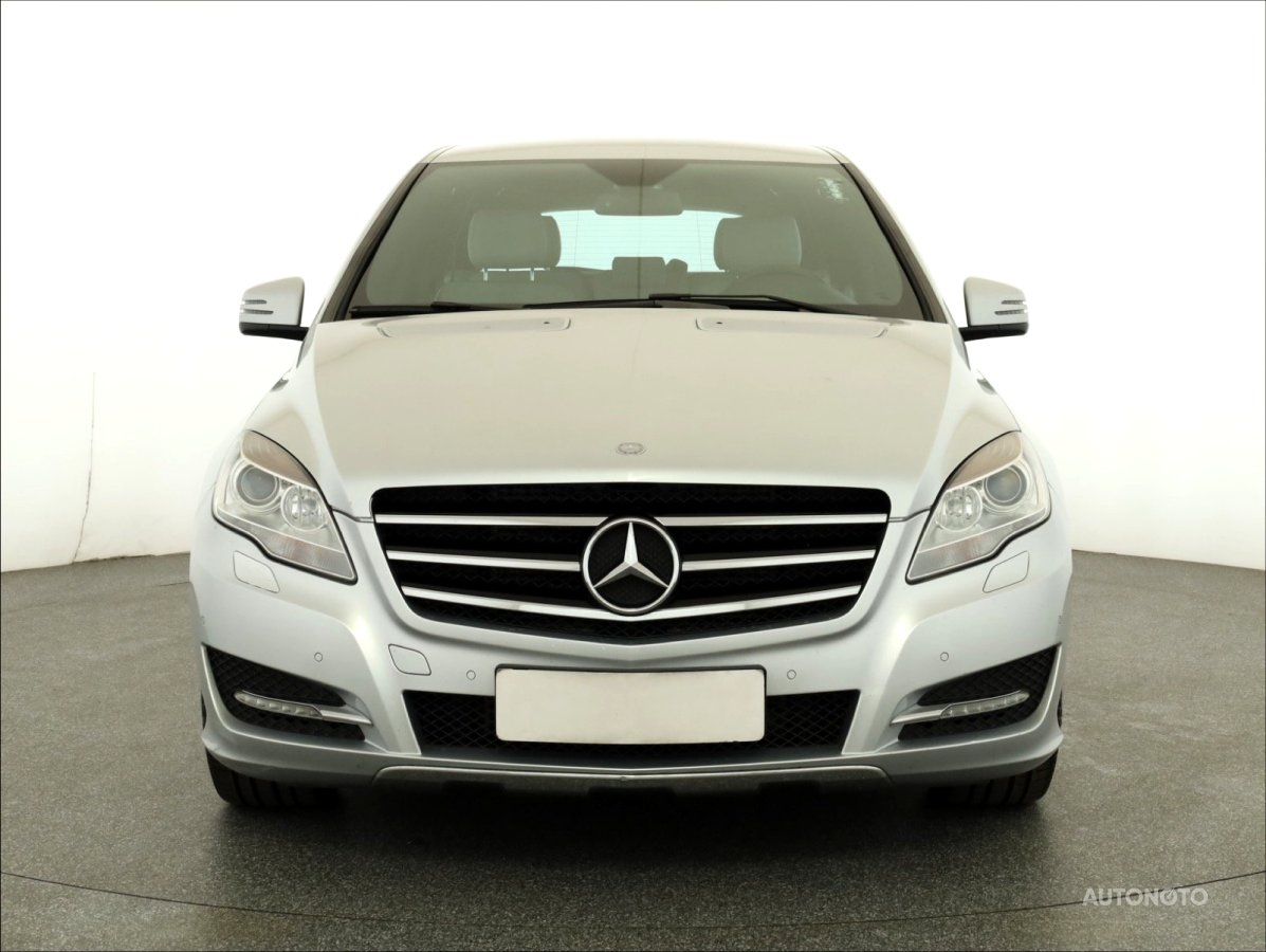 Mercedes-Benz R, 2012 - pohled č. 2