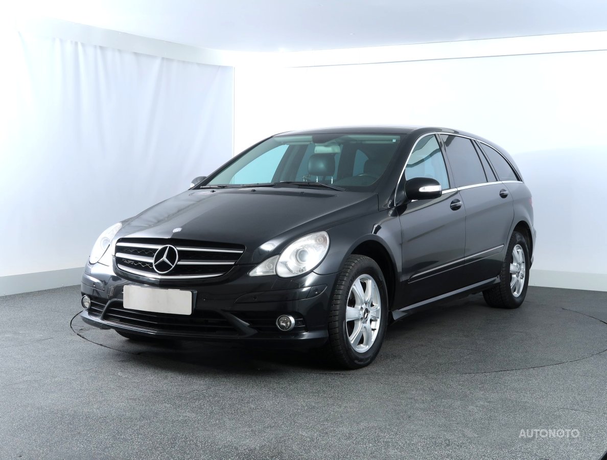 Mercedes-Benz R, 2009 - pohled č. 3