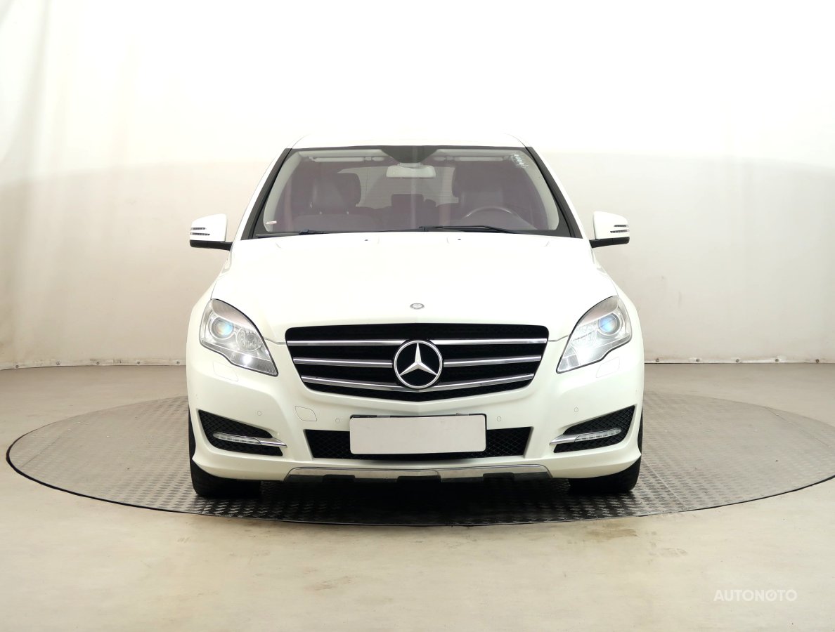 Mercedes-Benz R, 2010 - pohled č. 2