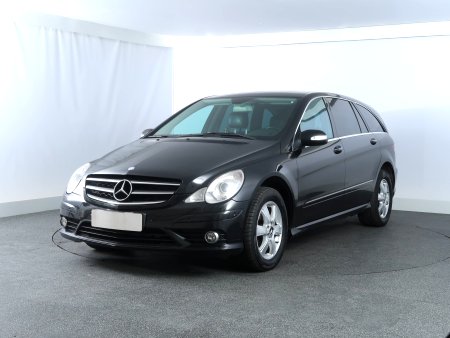 Mercedes-Benz R, 2009 - pohled č. 3