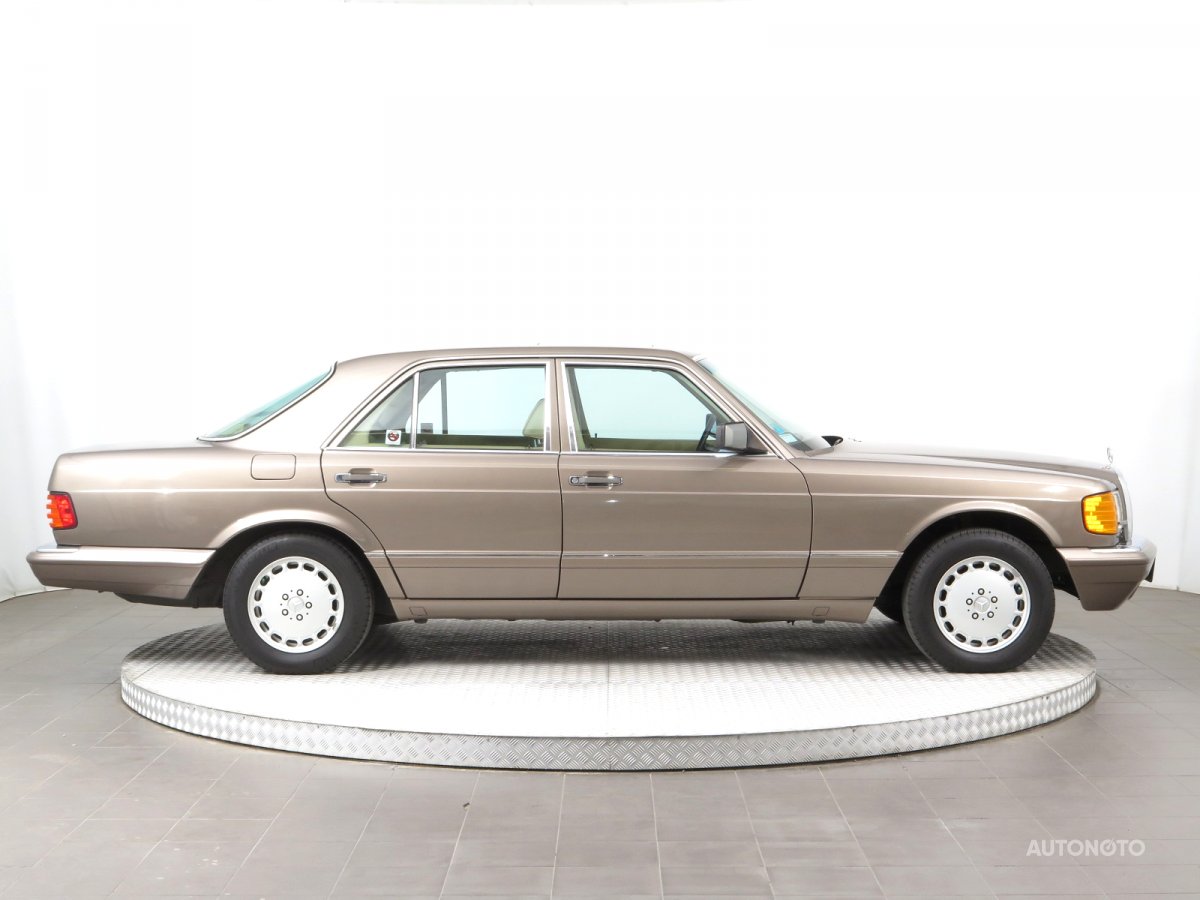 Mercedes-Benz S, 1988 - pohled č. 8
