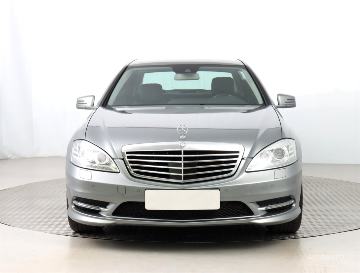 Mercedes-Benz S, 2012 - pohled č. 2