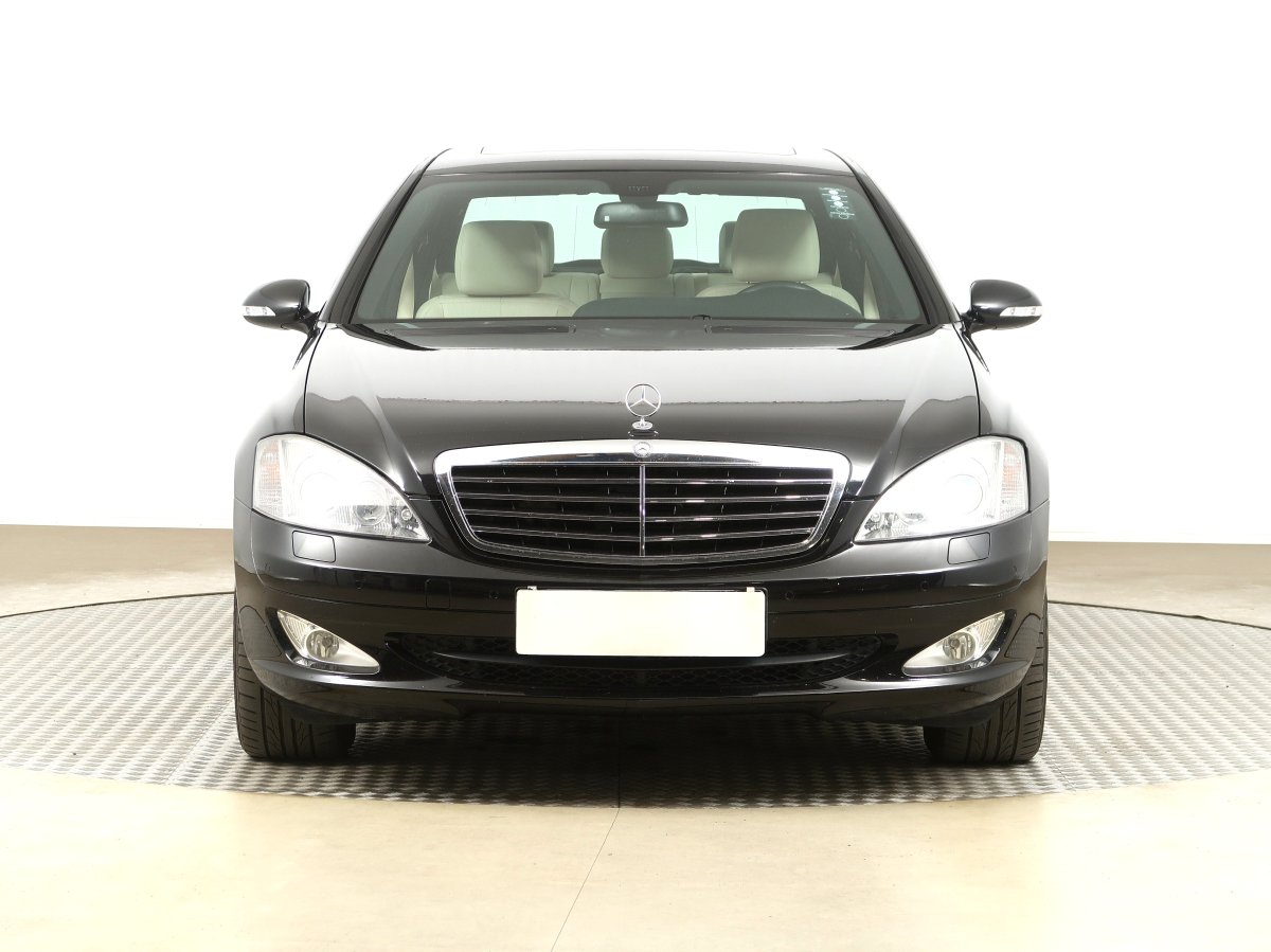 Mercedes-Benz S, 2009 - pohled č. 2