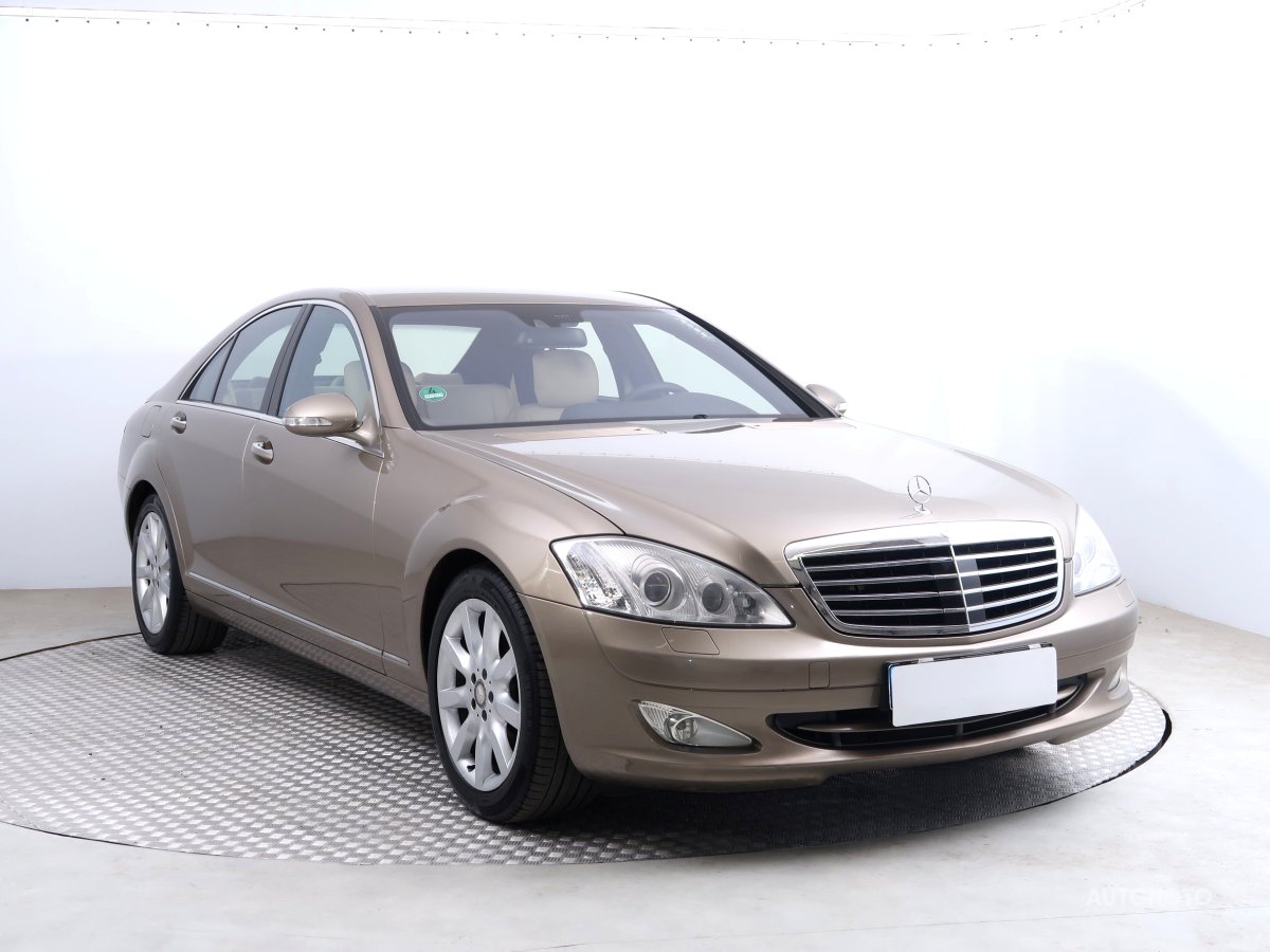 Mercedes-Benz S, 2008 - celkový pohled