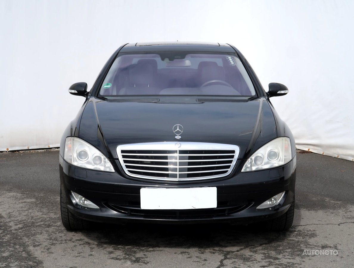 Mercedes-Benz S, 2009 - pohled č. 2