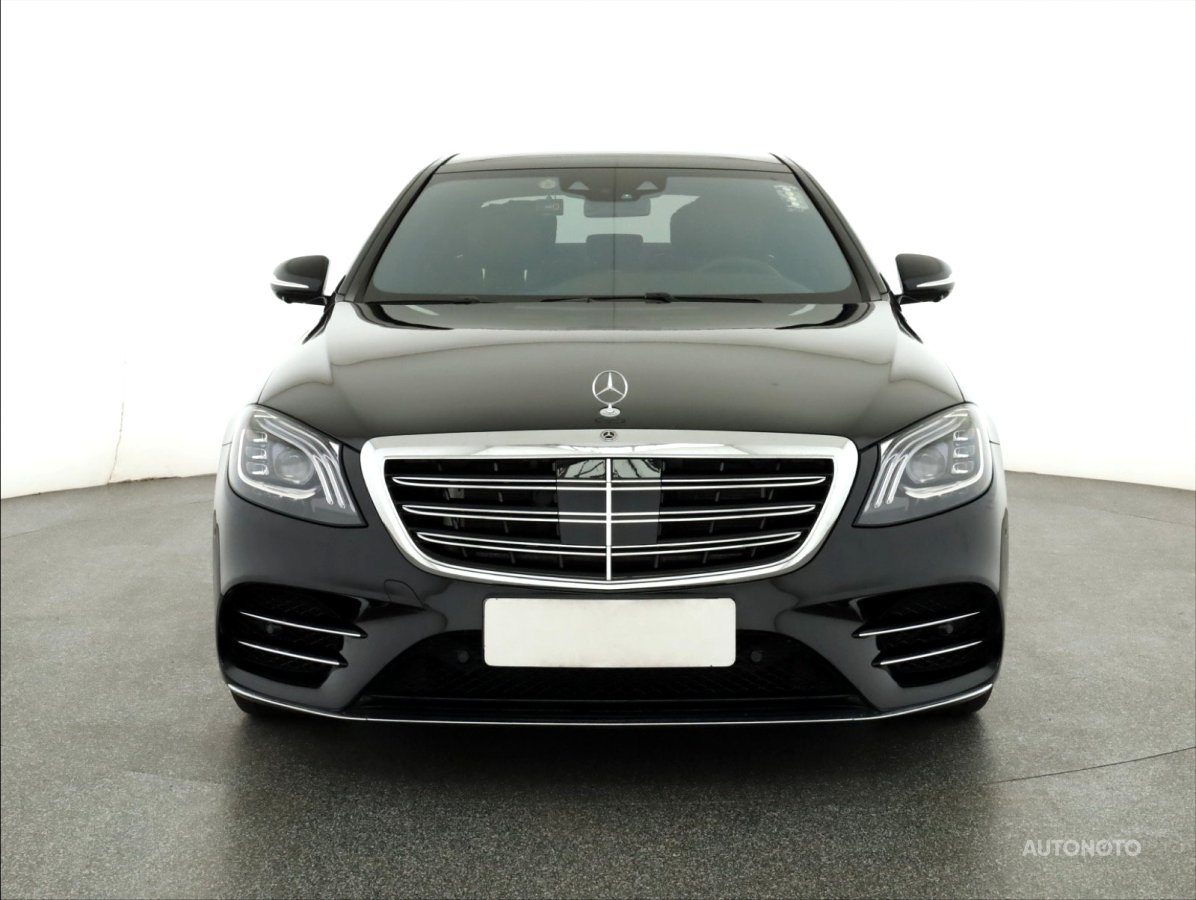 Mercedes-Benz S, 2019 - pohled č. 2