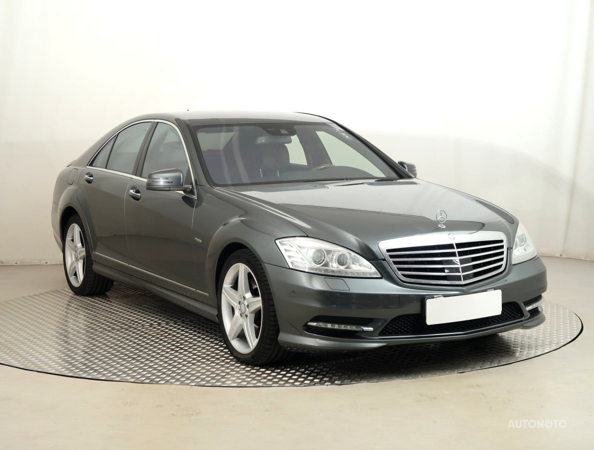 Mercedes-Benz S, 2011 - celkový pohled