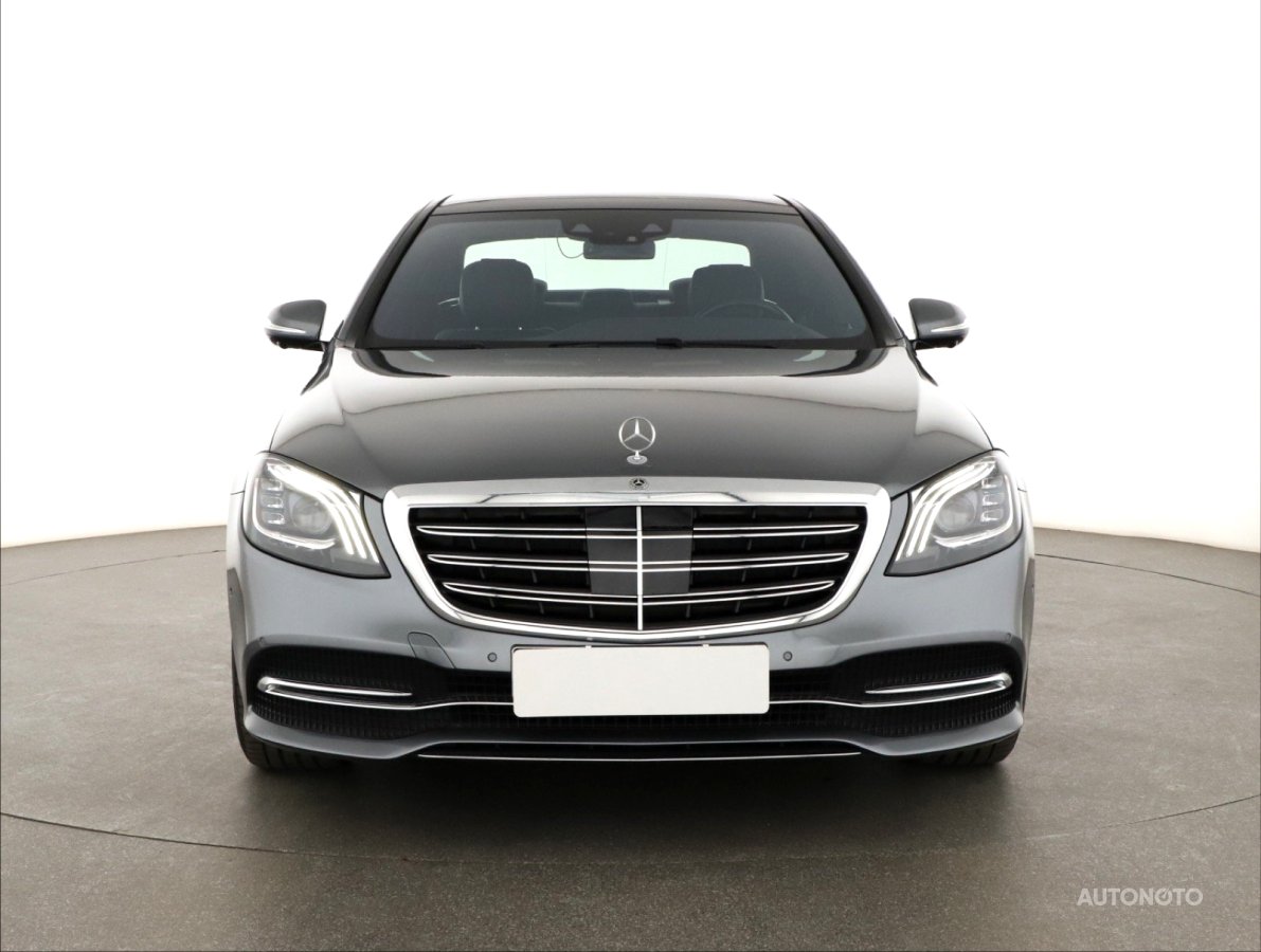 Mercedes-Benz S, 2018 - pohled č. 2