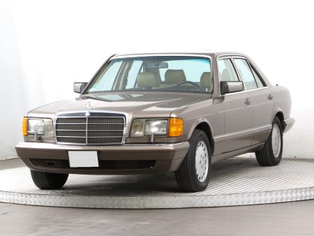 Mercedes-Benz S, 1988 - pohled č. 3