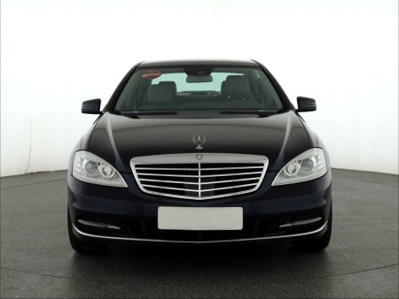 Mercedes-Benz S, 2012 - pohled č. 2