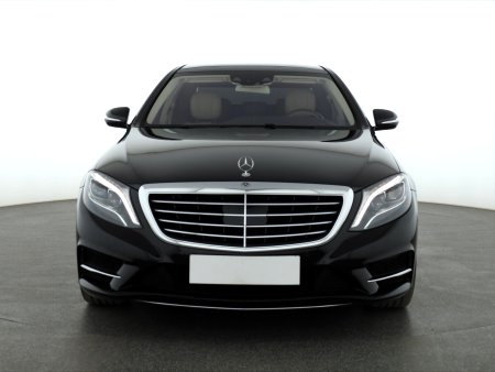 Mercedes-Benz S, 2017 - pohled č. 2