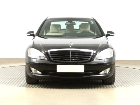 Mercedes-Benz S, 2009 - pohled č. 2