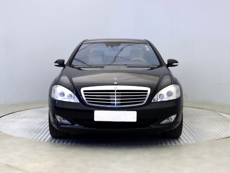 Mercedes-Benz S, 2009 - pohled č. 2