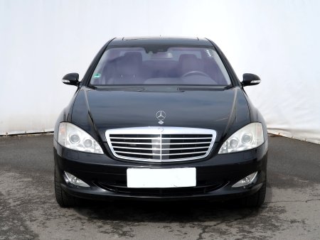 Mercedes-Benz S, 2009 - pohled č. 2