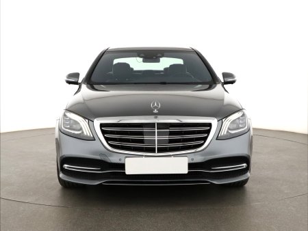 Mercedes-Benz S, 2018 - pohled č. 2