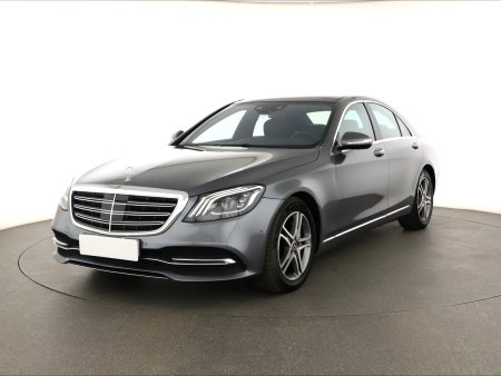 Mercedes-Benz S, 2018 - pohled č. 3