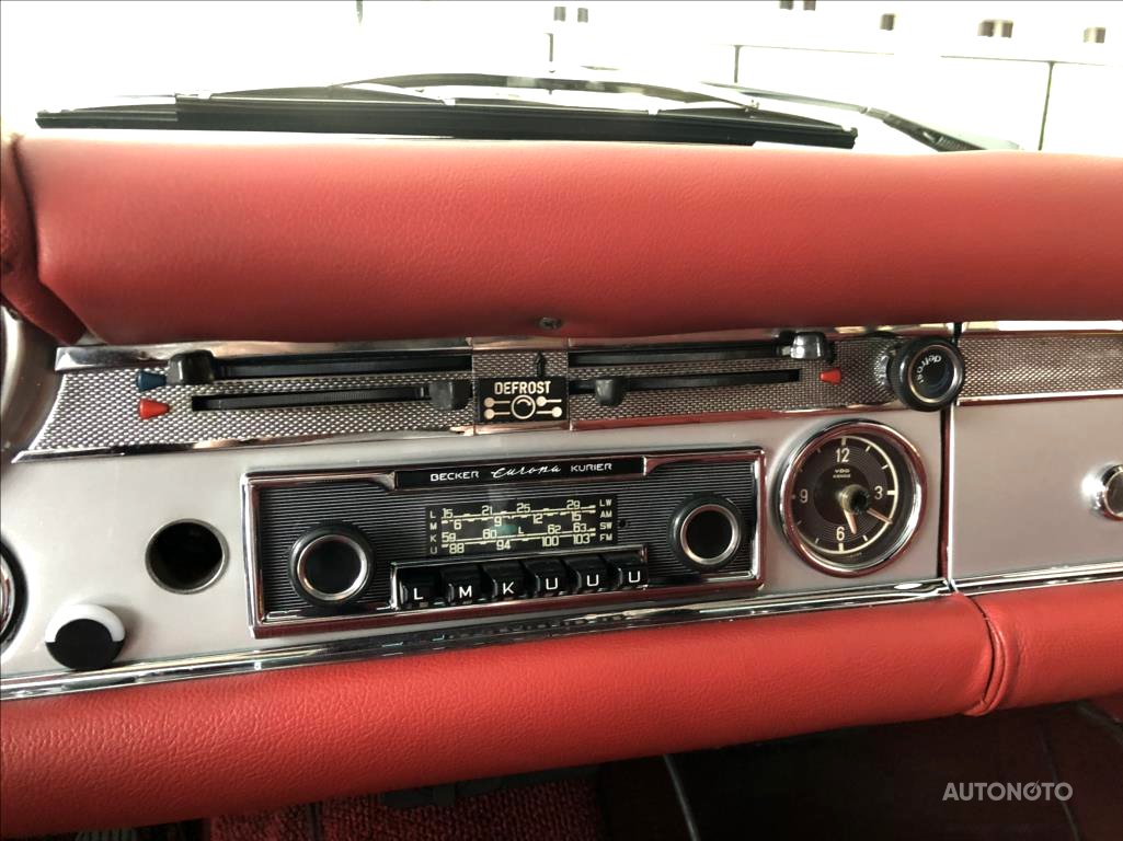 Mercedes-Benz SL, 1970 - pohled č. 10