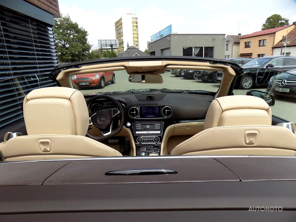Mercedes-Benz SL, 2017 - pohled č. 6