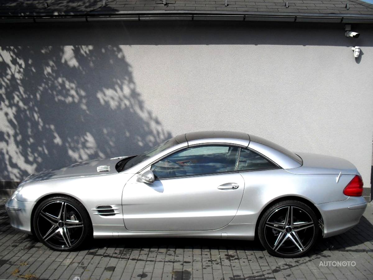 Mercedes-Benz SL, 2001 - pohled č. 2