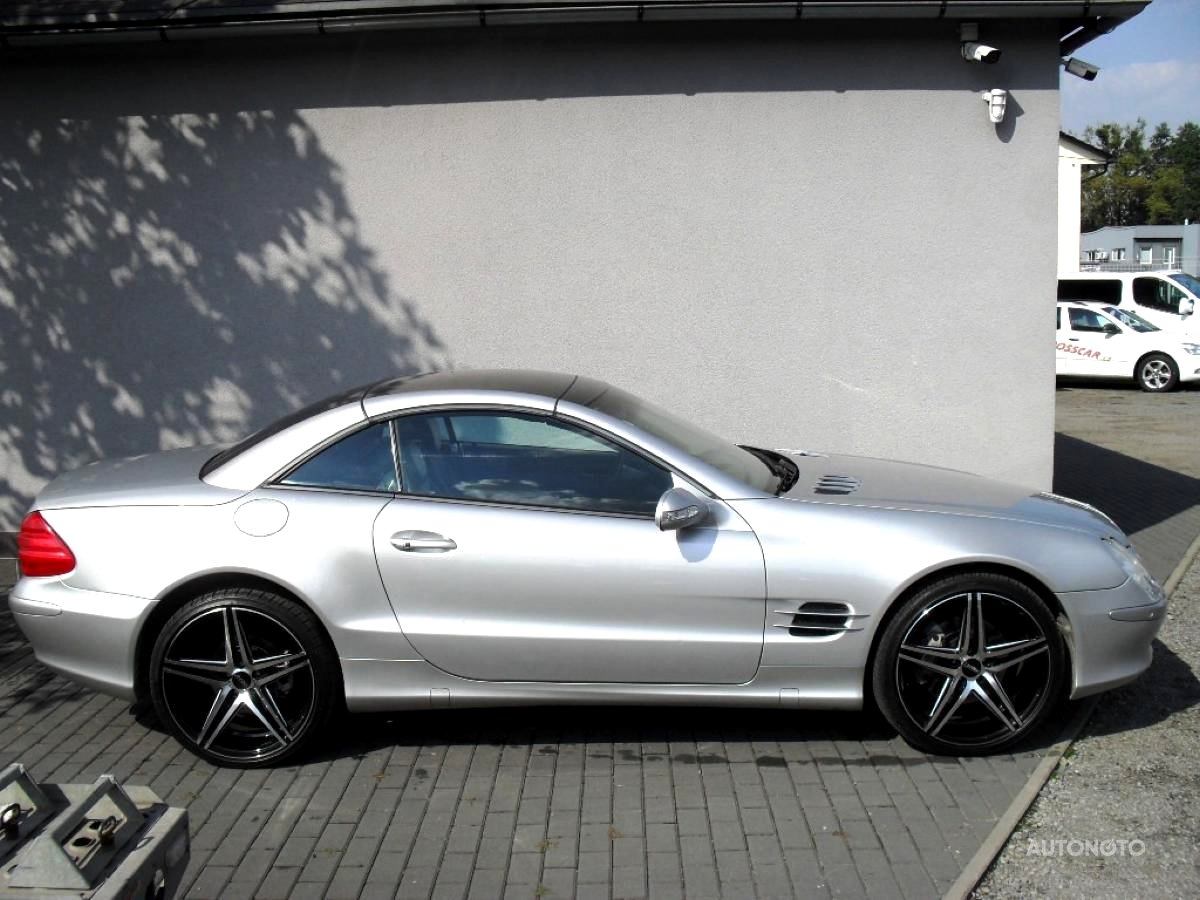 Mercedes-Benz SL, 2001 - pohled č. 6
