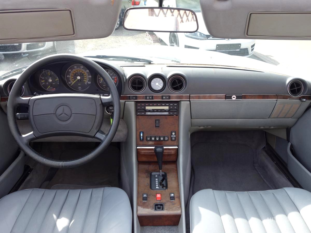 Mercedes-Benz SL, 1987 - pohled č. 7