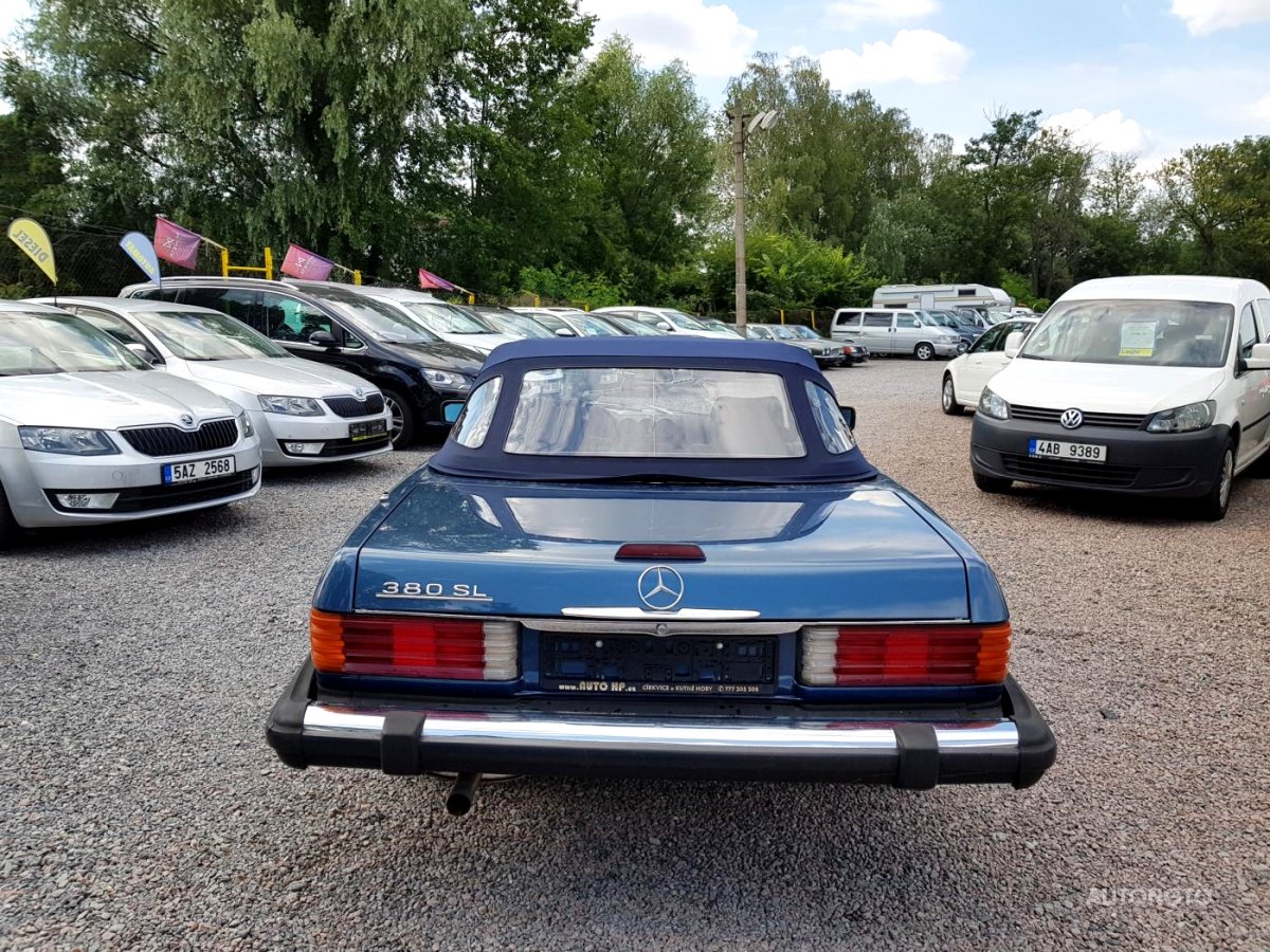 Mercedes-Benz SL, 1982 - pohled č. 10