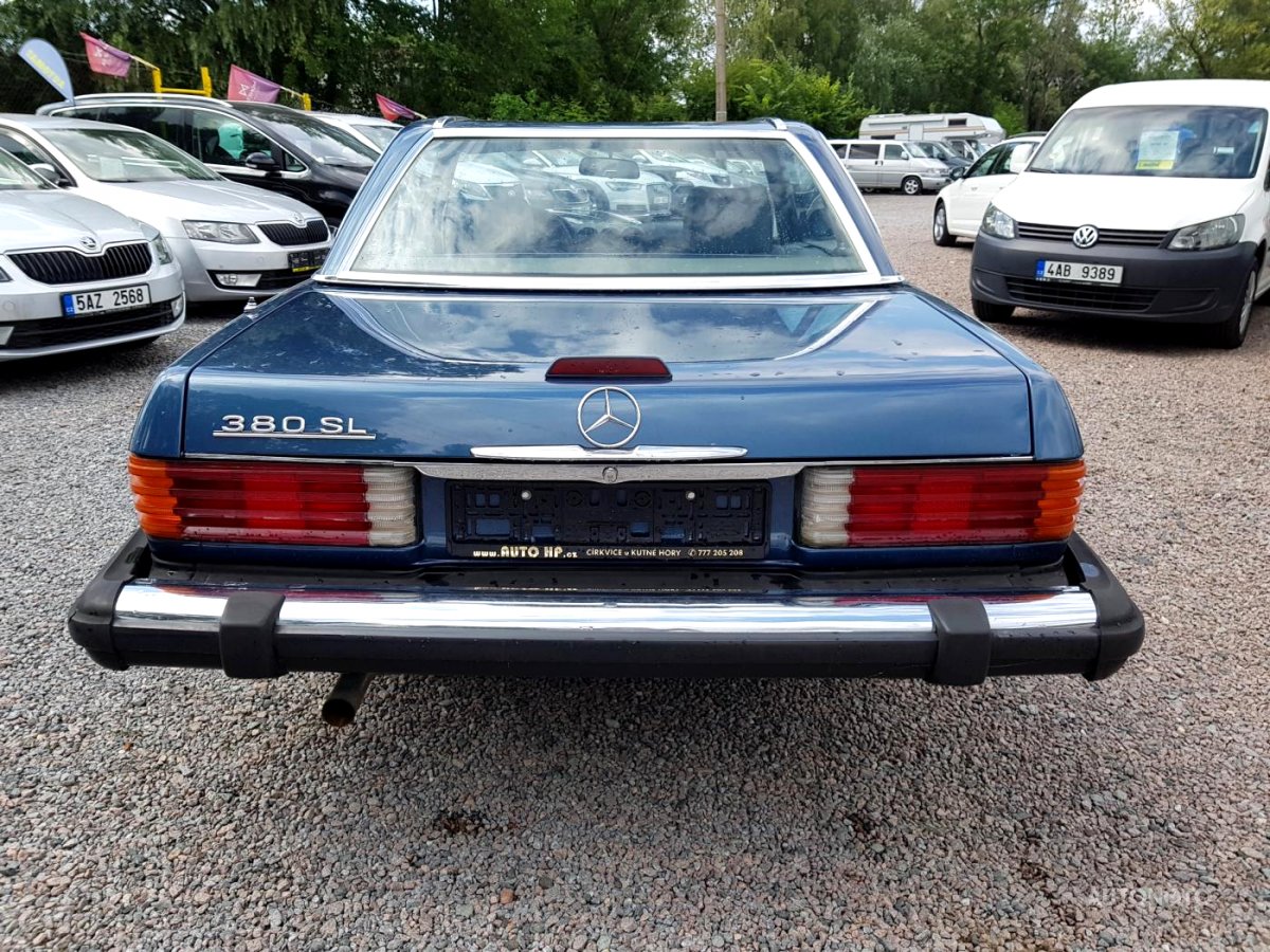 Mercedes-Benz SL, 1982 - pohled č. 5