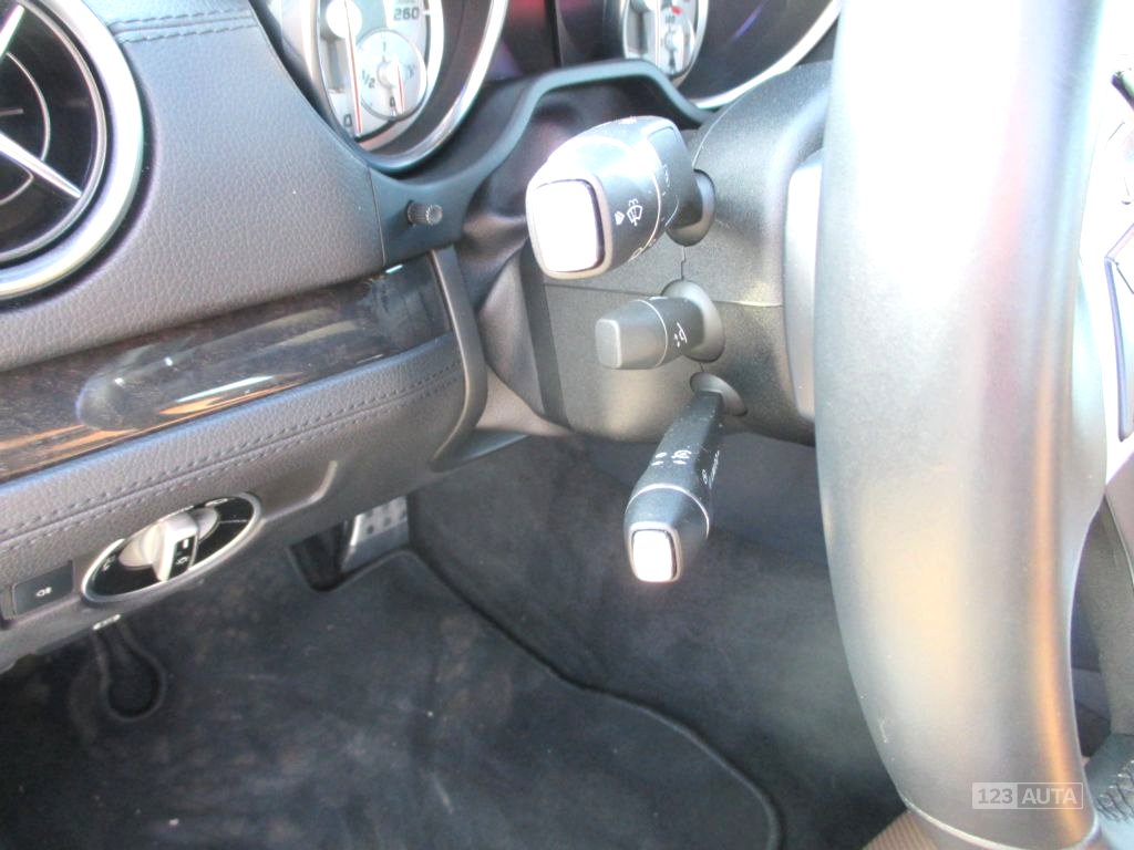 Mercedes-Benz SL, 2012 - pohled č. 11